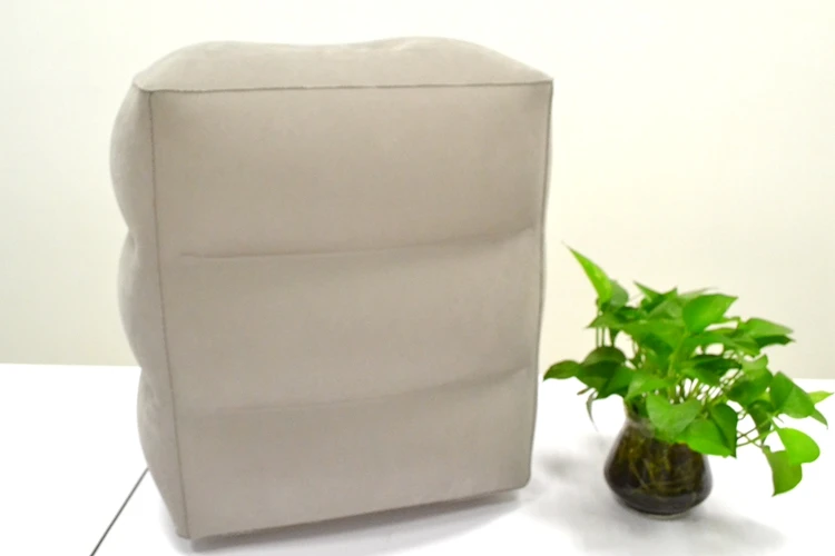 Amazon New PVC Flocking Airplane Inflatable Travel Footrest with Fast Delivery (1).jpg