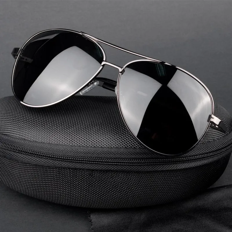Cheap Wholesale true colors 2019 men shades large frame polarized sunglasses