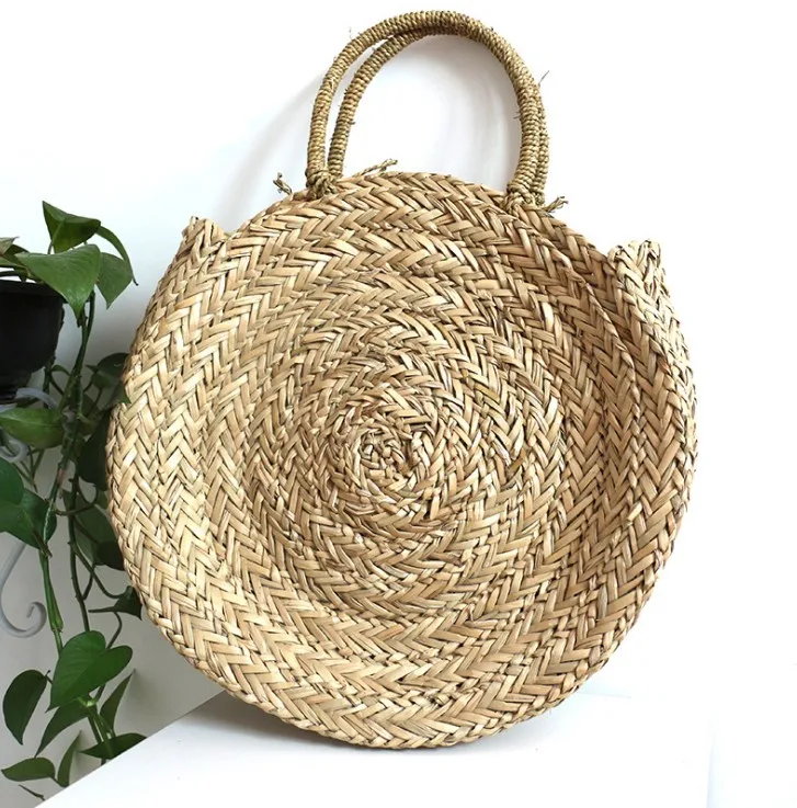 

2021 new round popular European and American straw bag beach holiday bag women's hand woven grass bag, As shown