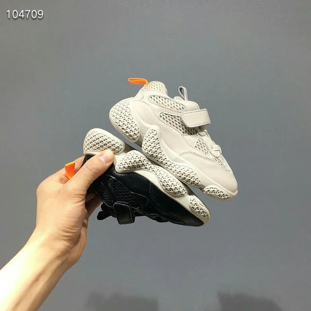 

Explosive models boys fashion shoes 2019 spring new Korean children's leather comfortable old shoes tide