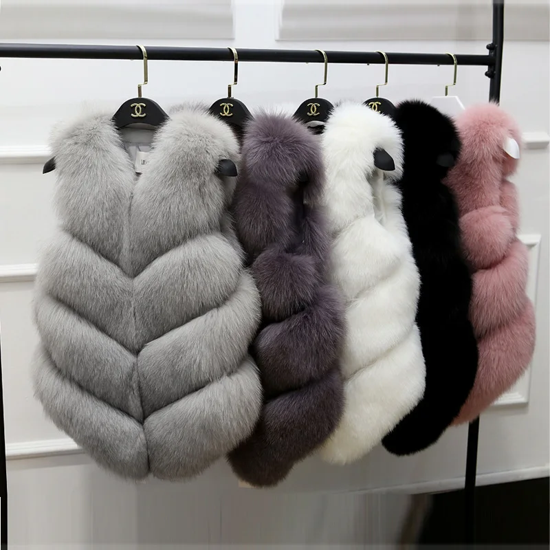 
Hot Selling Elegance Fashion Clothing V Neck Warm European Coat Winter Vest Women Faux Fur Lining Cheap Turkey Fur Coat 