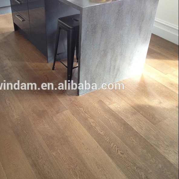 Stain Color Wire Brushed Russian White Oak Engineered Wood