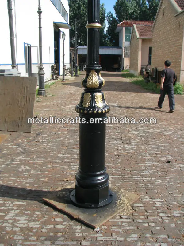 Decorative Saudi Arabia Style Cast Iron Street Lighting Pole - Buy ...