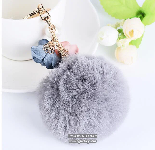 Hot sale fashional colorful fur ball ladies Hand bags decoration accessory FT075