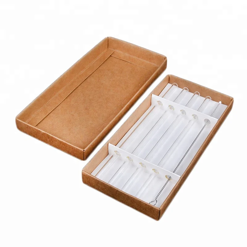 

4 borosilicate straight glass straws + 1 cleaning brush in one box