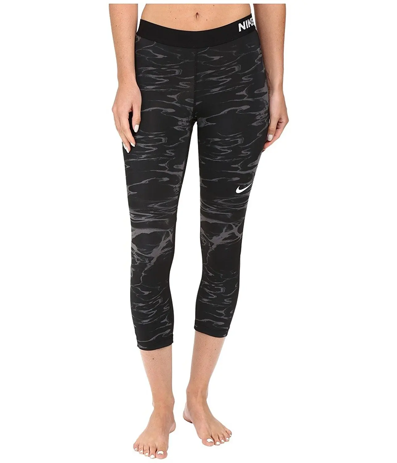 nike pro women's capri tight