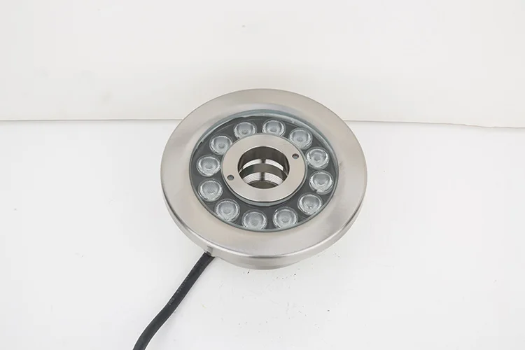 fountain noozle light.jpg