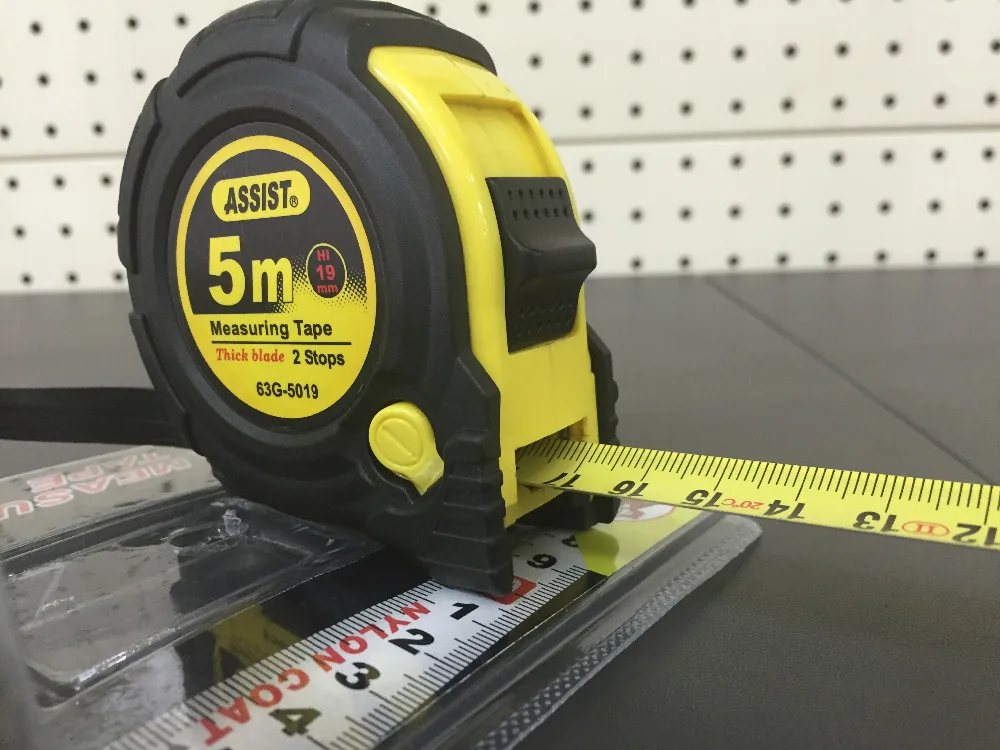 bulk tape measures