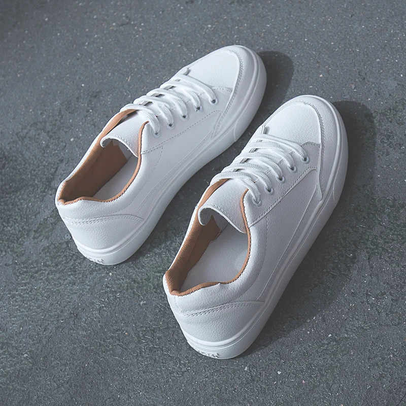 
2019 Hot Sell Fashion Leisure Design Wholesale Custom Skate Sneakers 