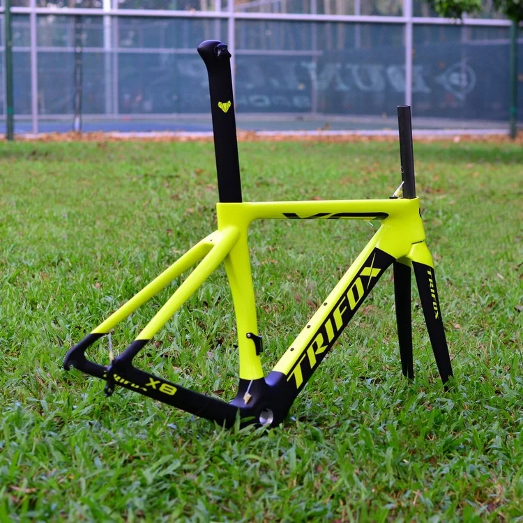 

2021 Hot sale model yellow and red painted carbon road bike frame carbon bike frame, Red/ yellow as you like