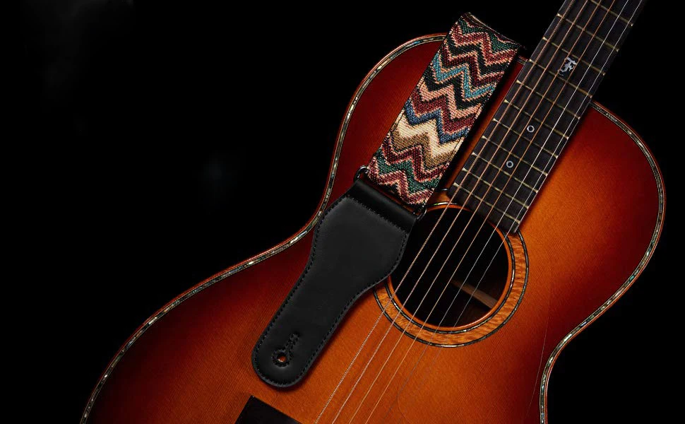 guitar strap (4).jpg