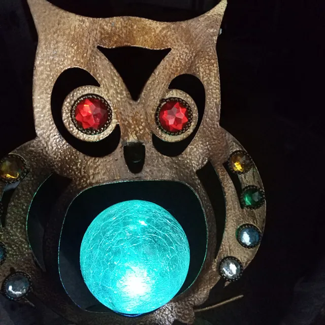 solar metal owl