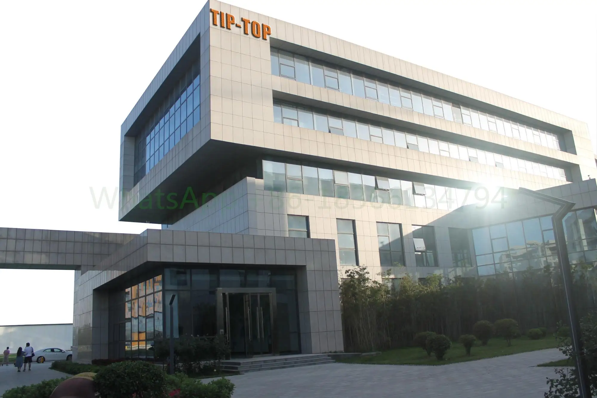 laser welding machine _.jpg