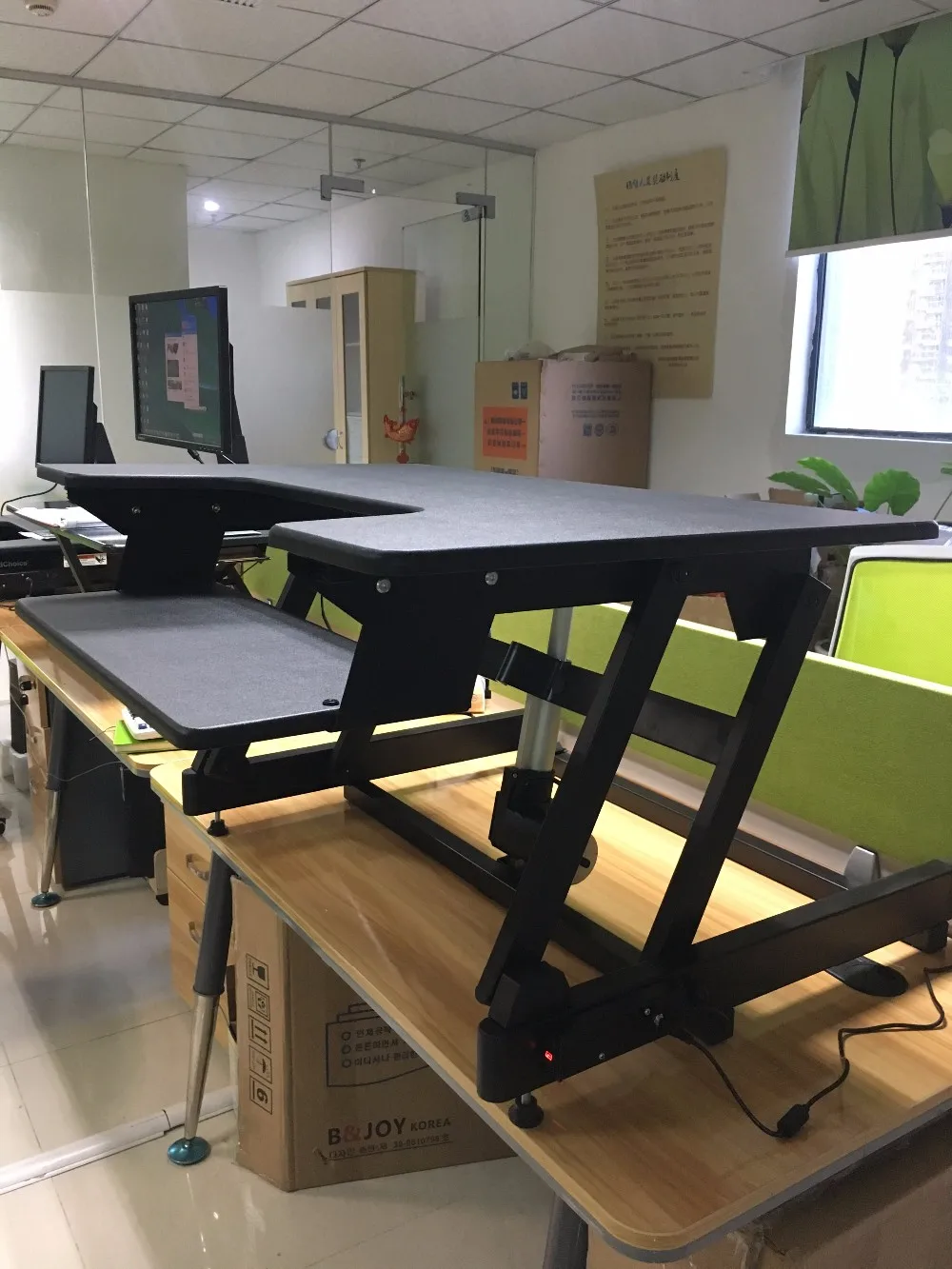 Starsdove Stand Up Desk Adjustable Height Workstation For Smart Office