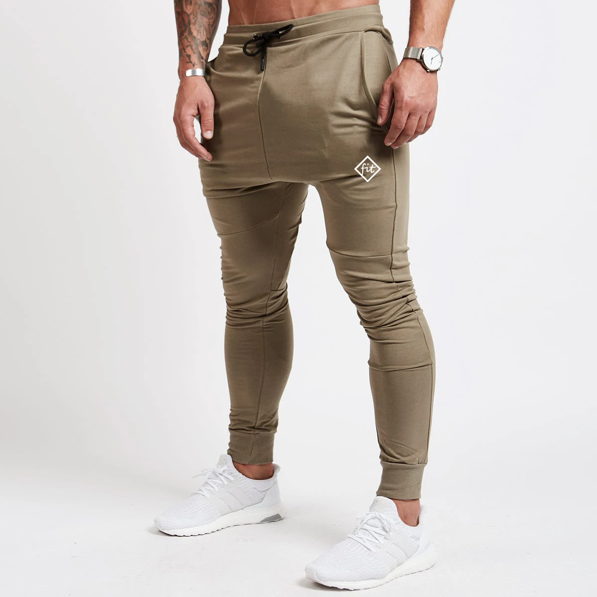 training joggers mens