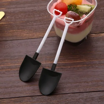 

Disposable plastic spoons creative shovel shape for ice cream