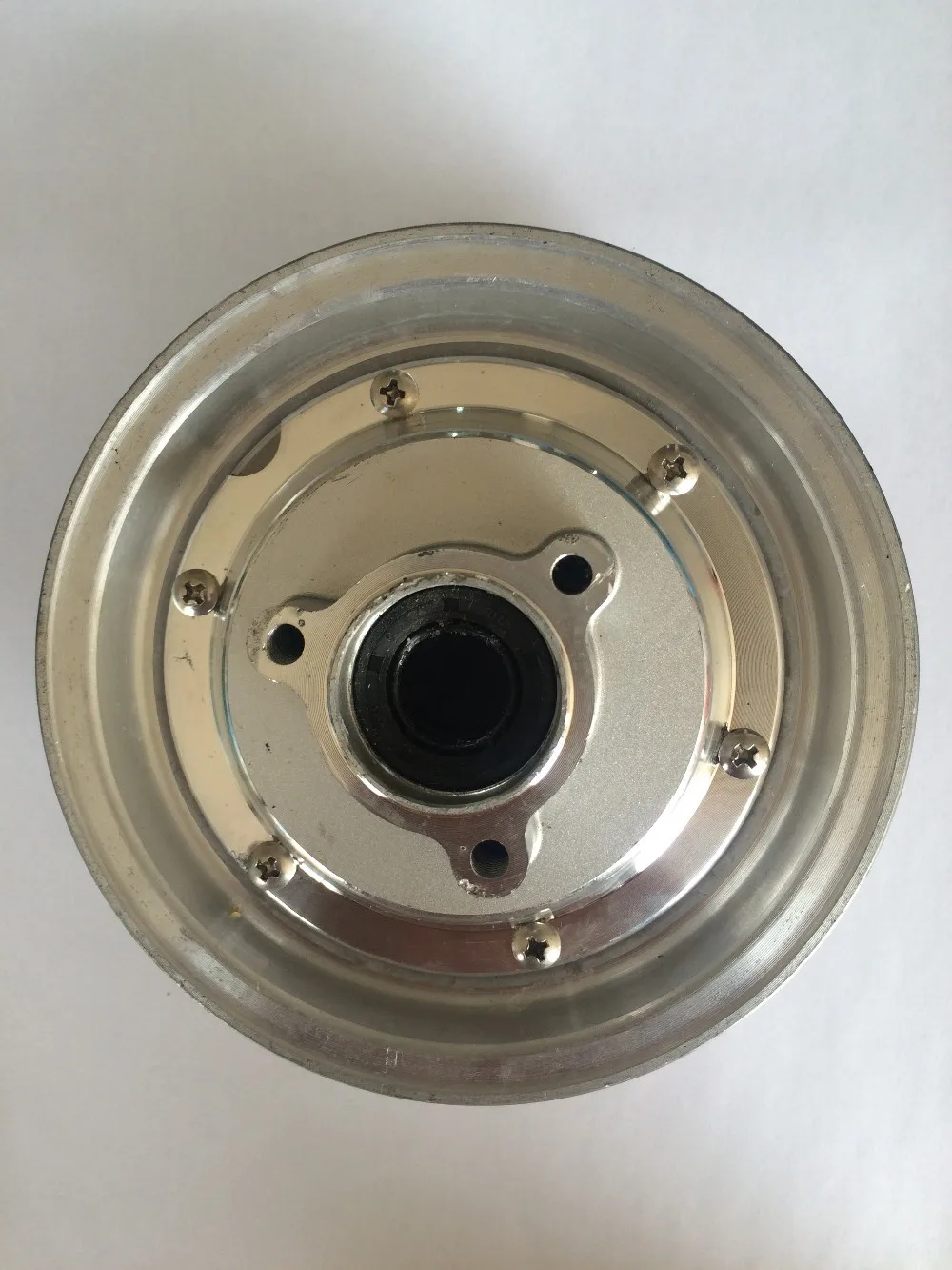 electric wheel hub