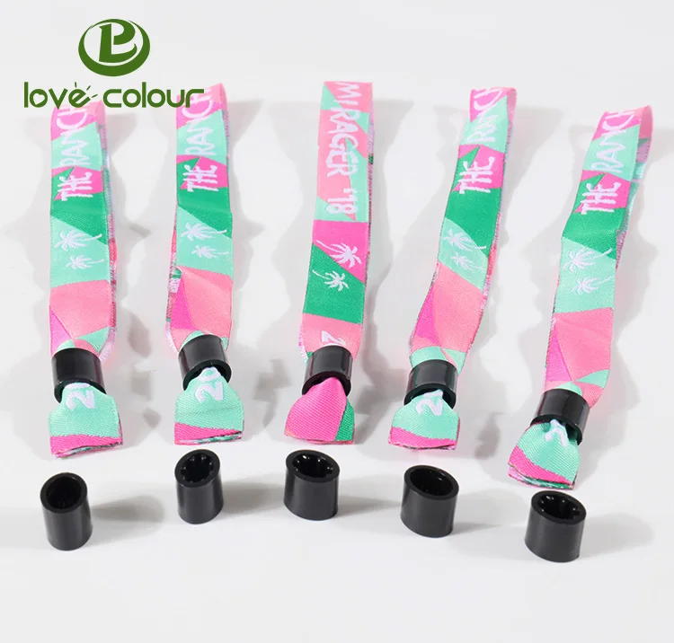 Wristband 0122W6