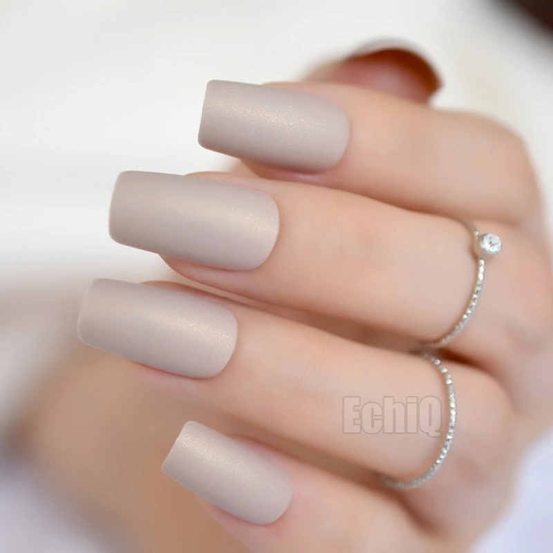 Gorgeous Cream False Nails Long Iridescent Matte Fake Nails Frost Art Design DIY Full Free Artificial False Nails 24