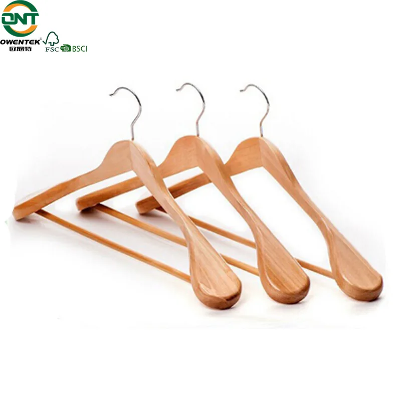 Wholesale factory brand wood hanger high quality store suit logo clothes hangers