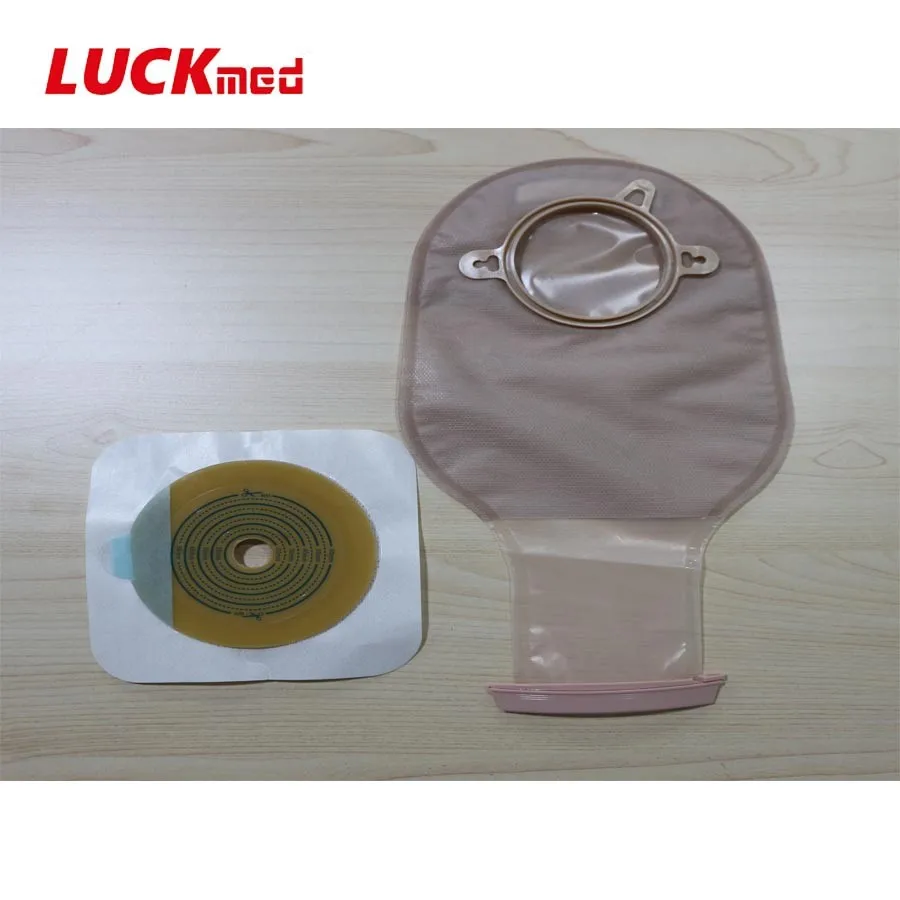 Colostomy Bag Cheap Price Ostomy Skin Friendly Non Woven Lining With Clamp Closure Colostomy 