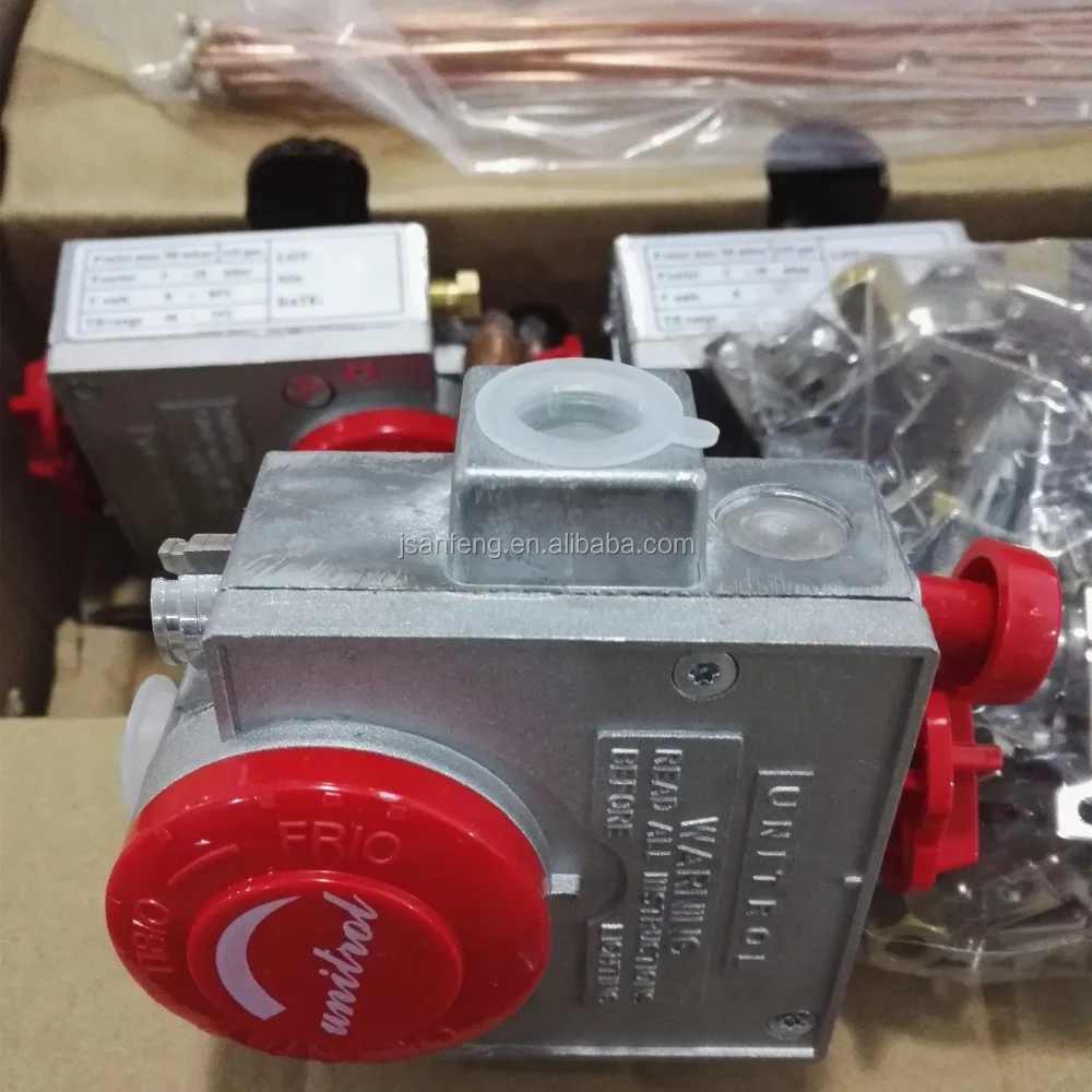 
GAS THERMOSTAT WATER HEATER 