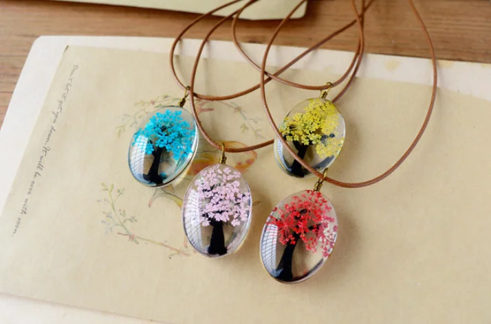 Natural Dried Flower Life Tree Pendant Necklaces for Women