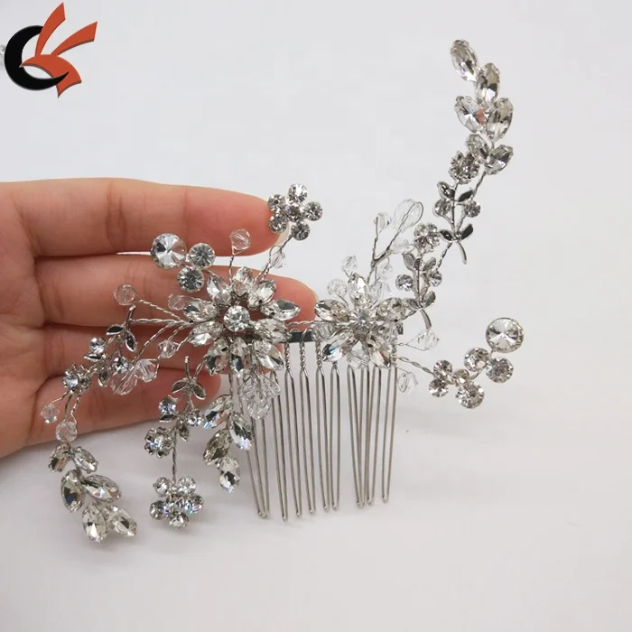 clear rhinestone flower hair comb.jpg