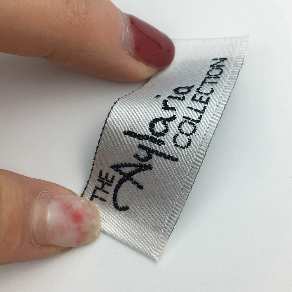 

Customized Woven labels Garment/Shirt/Shoes/Bags Label Clothing Labels / Embroidered Tag, Custom woven label