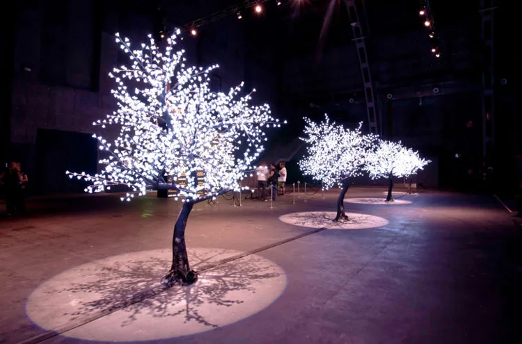 led tree light