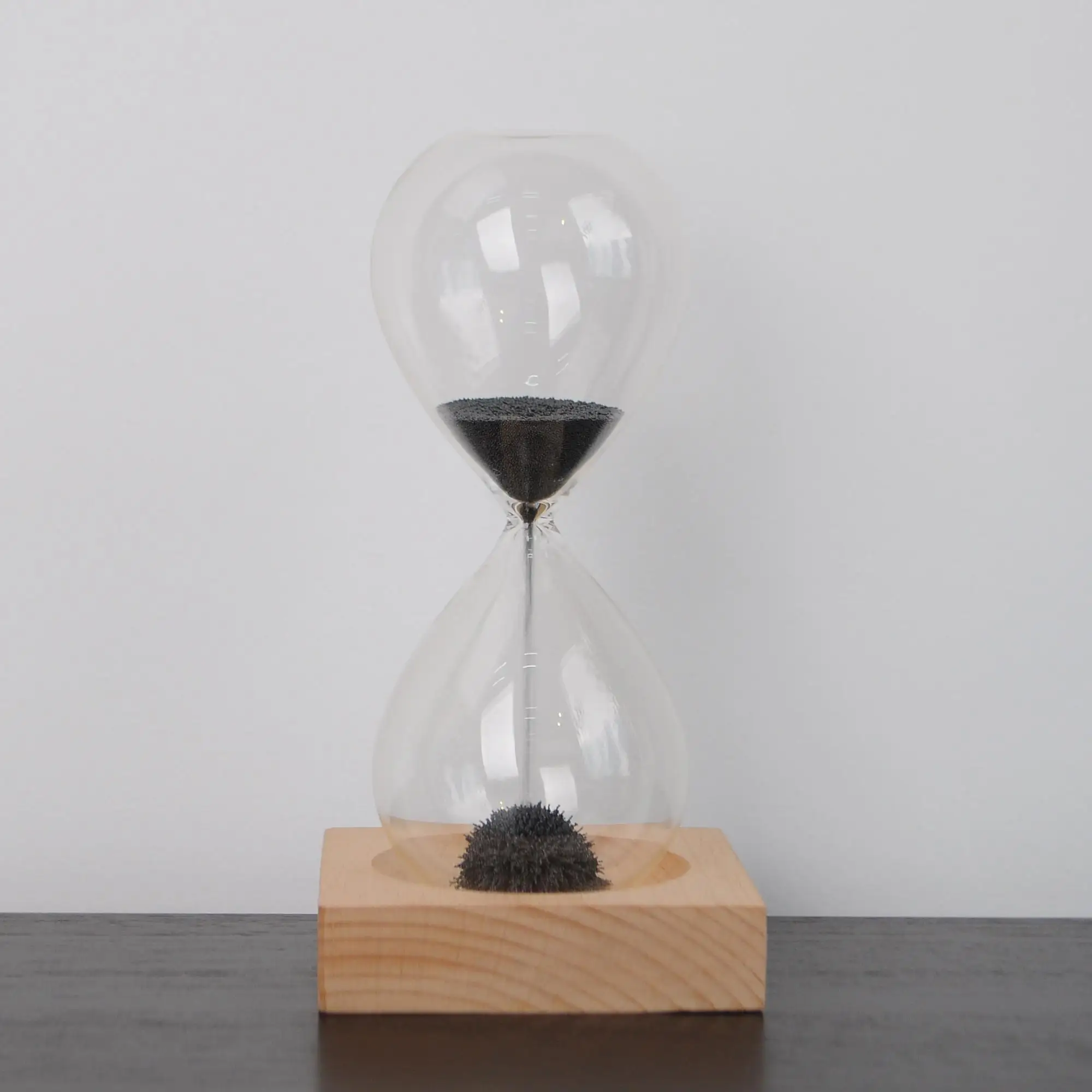 

Hand Made 30SEC permanent color Glass Sand Timer Hourglass Magnetic Sand Timer Promotional Gifts