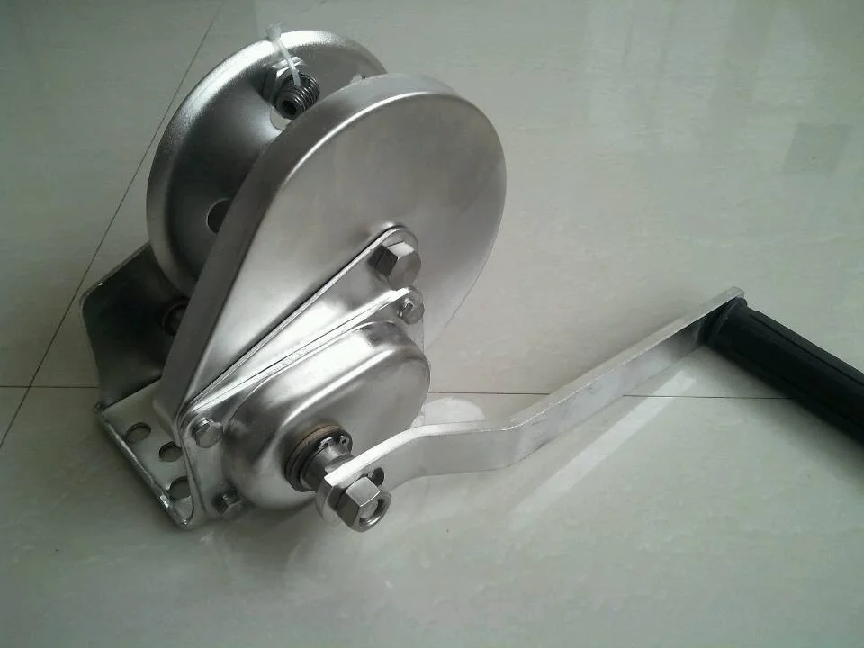 New stainless steel hand winch for lift pulling