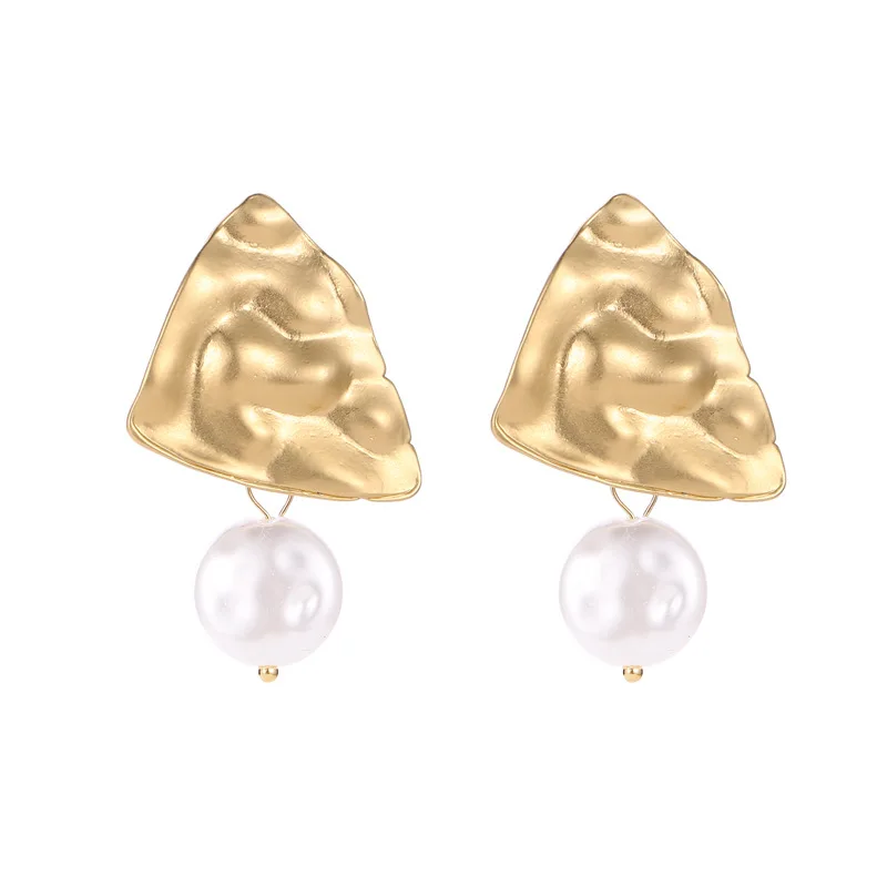 

Matte Gold Color Geometric Irregular Triangle Metal Freshwater Pearl Drop Earrings for Women Wholesale (KER394), Same as the picture