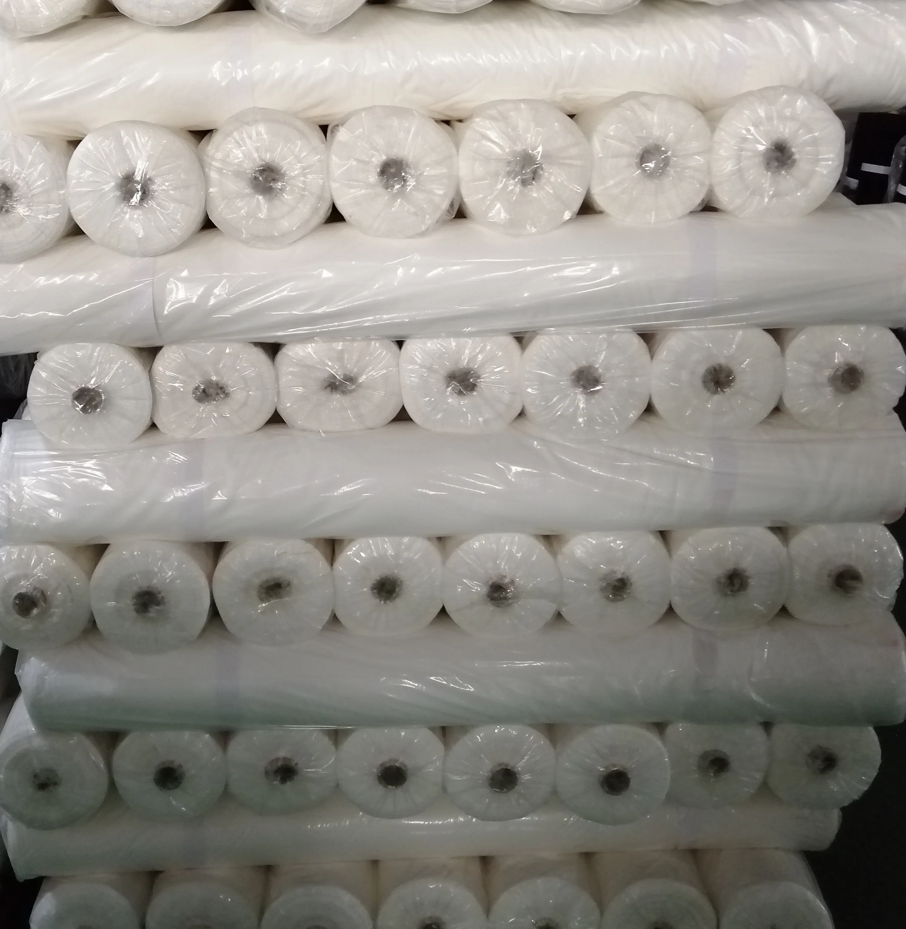 生态友好pa涂层外层面料衬里/良好的粘接经编针织衬里/层压刺绣衬垫