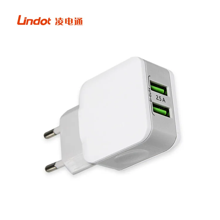 

CE CB Auto ID Smart Charger mobile phone charger fast charge 5V 2.5A dual usb wall charger