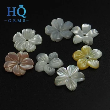 mother of pearl flower necklace