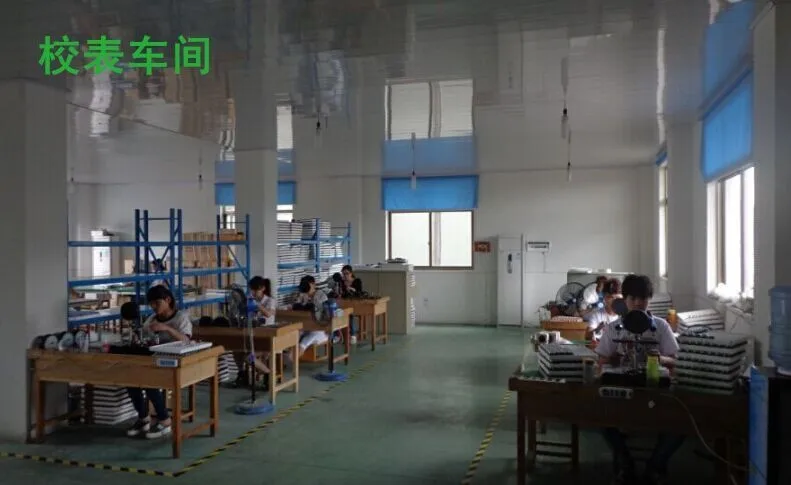 52mm 200 Psi 15 Bar Bottom Pressure Gauge Buy 52mm