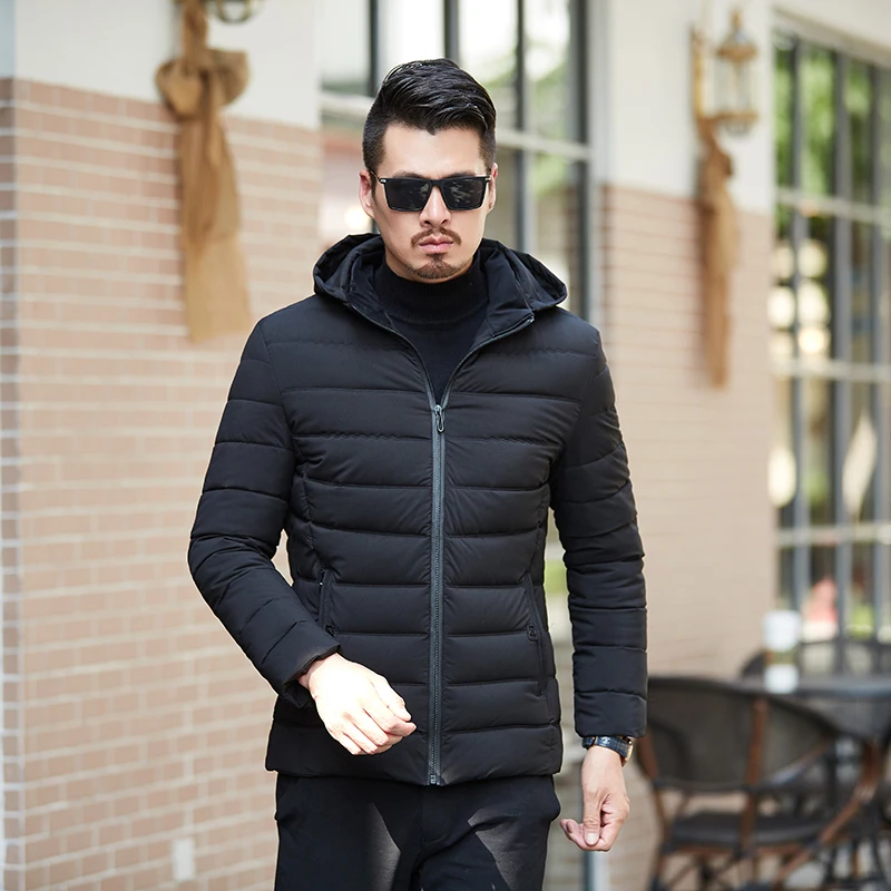 
2020 Designer Nylon Fabric Retro Men Padding Jacket Custom for Winter Outdoor Fashion Down Jacket 