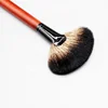 Amazon Hot Sale Professional Big Fan Brush Single Powder Brush Makeup One Brush