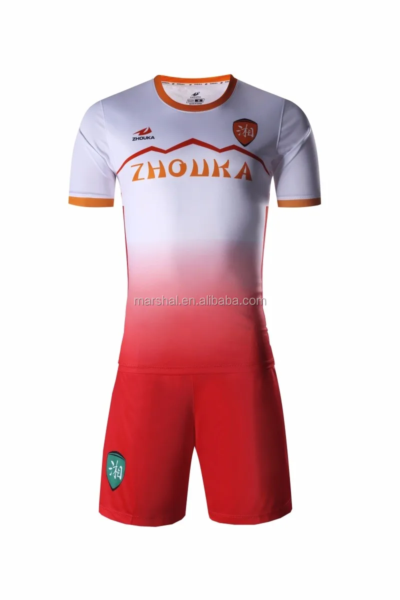 赤い色100 ポリエステルタイ品質のサッカーtシャツ Buy フットボールtシャツ サッカーユニフォームキット タイの品質のフットボールジャージ Product On Alibaba Com