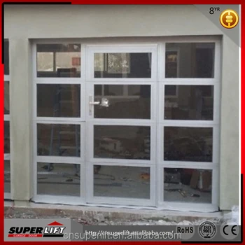 Puerta De Garaje Con Paneles De Vidrio Aislado Con Superficie Terminada