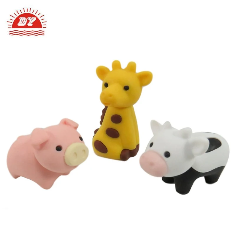 plastic giraffe toy for babies