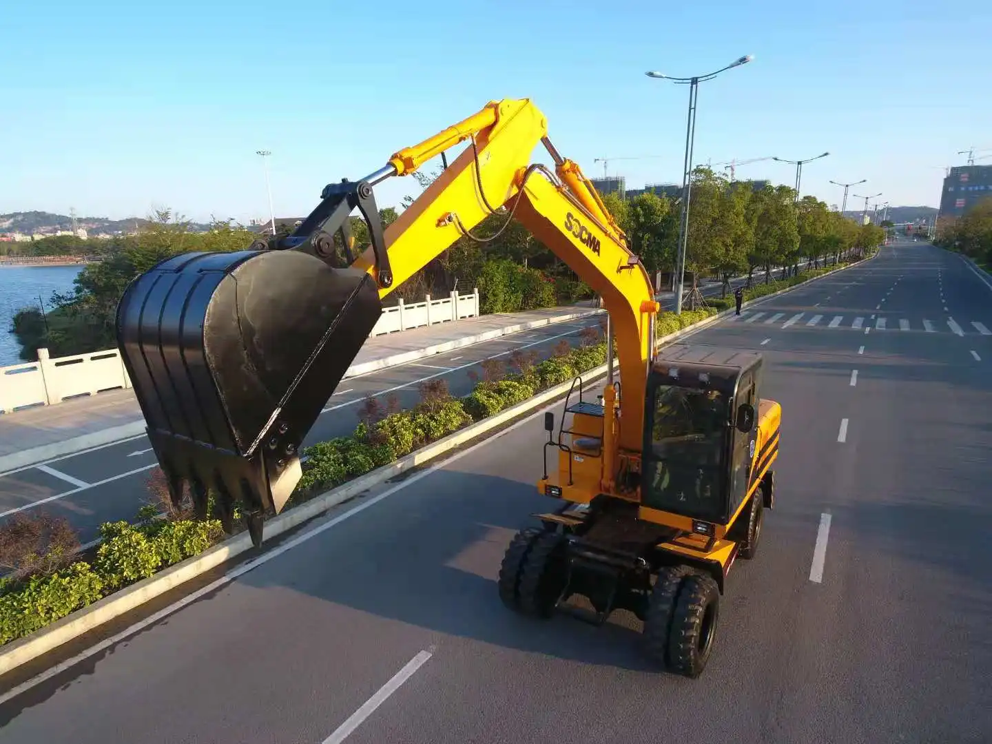 12 Ton Wheel Excavator With Bucket With Breaker With Sugarcane Clamp With Rotary Drilling Buy