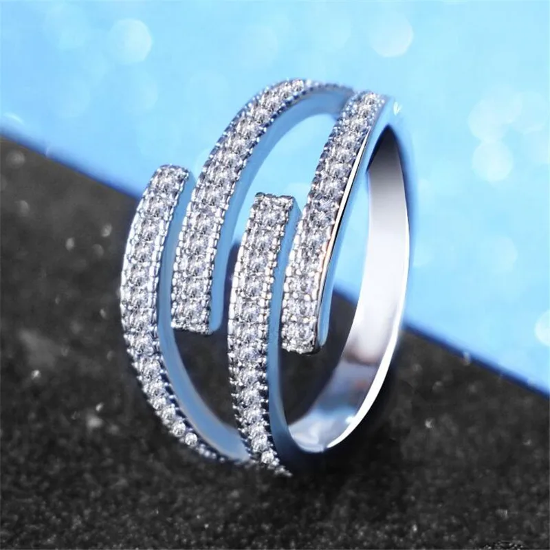 

Fashion ring full zircon Creative index finger ring can adjust the size, N/a