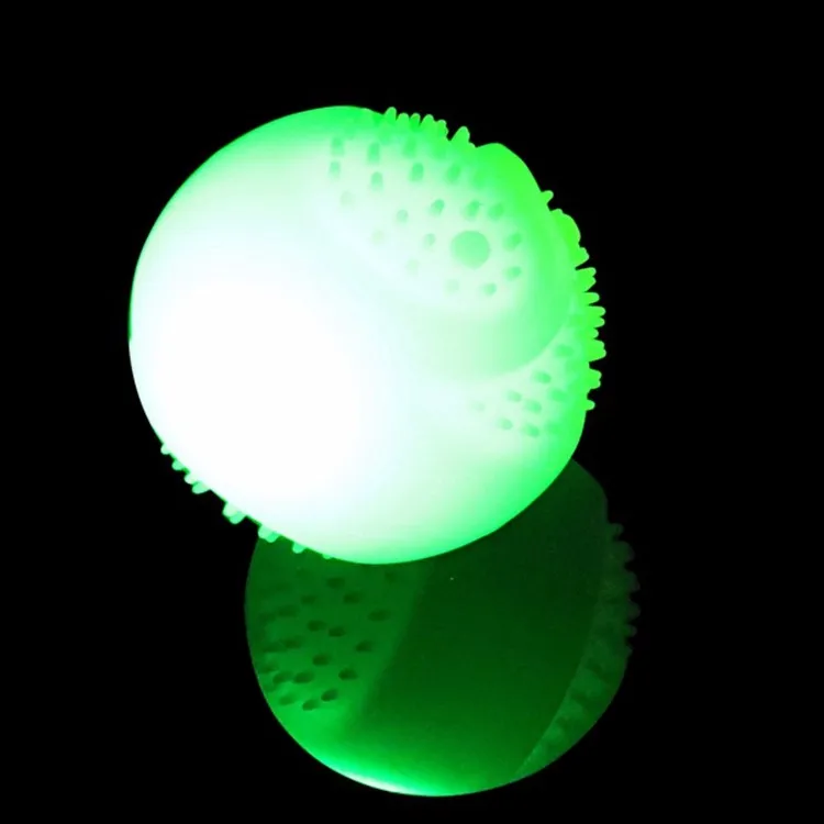 Outdoor PLaying Toy Ball for Dog Cat Pet Play LED Dog Ball Toys Throwing Dog Ball with Flashing Light
