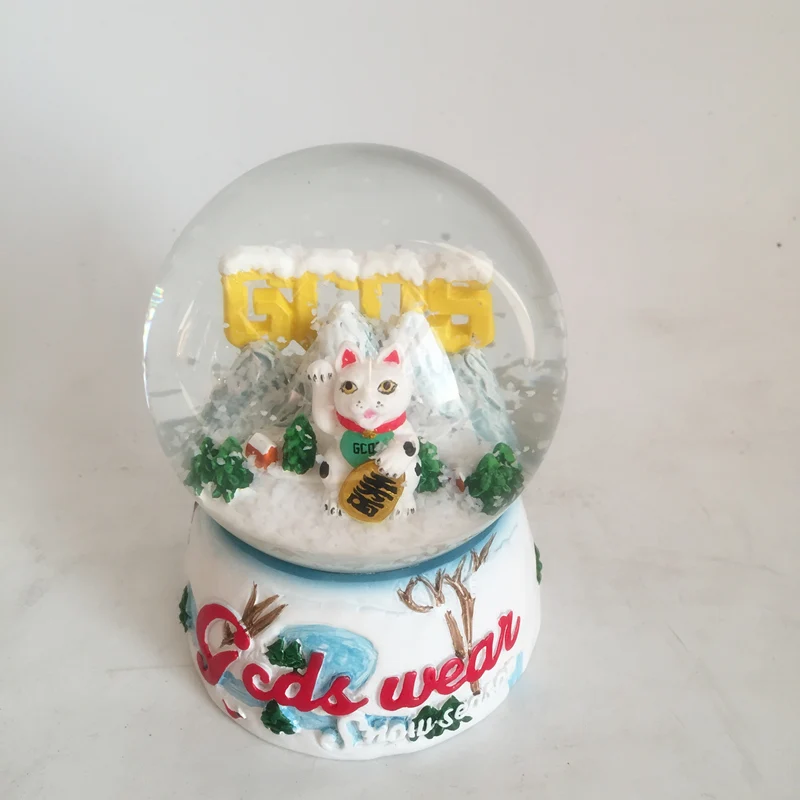 custom snow globe figurines