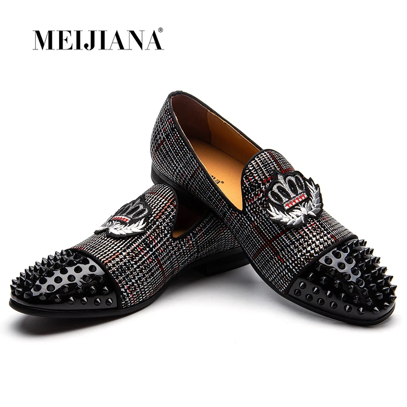 

MEIJIANA Black Spikes Rhinestones Glitter Men Loafers Smoking Slipper Casual Shoes Wedding Dress Men's Flats Genuine Leather