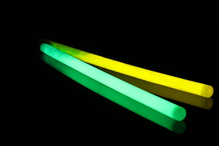 Emergency Lighting Stick Ultra Bright Yellow Glow Snap Light Sticks ...