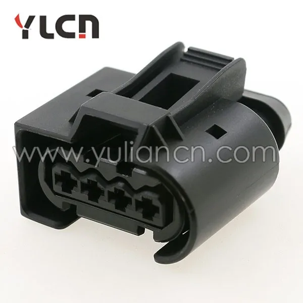  Connector.jpg