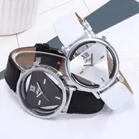 

Foreign trade hot style restoring ancient ways is the triangle hollow out belt leisure quartz watches